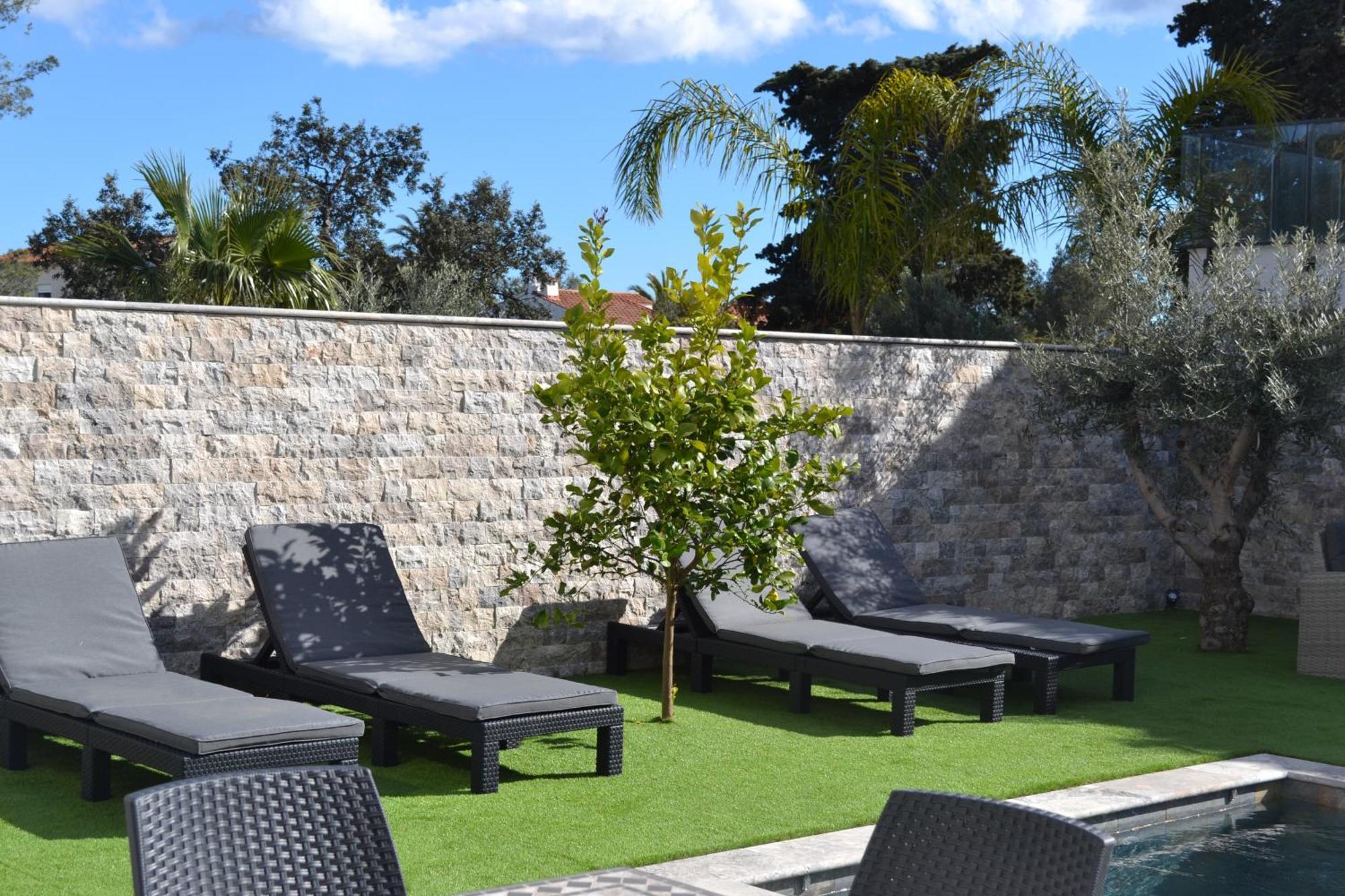 Etoile Du Berger Saint Aygulf 3 Villas Et 4 Appartements Jardin Individuel Et Piscine Chauffee En Saison - La Mer Et Les Plages 450 M エクステリア 写真